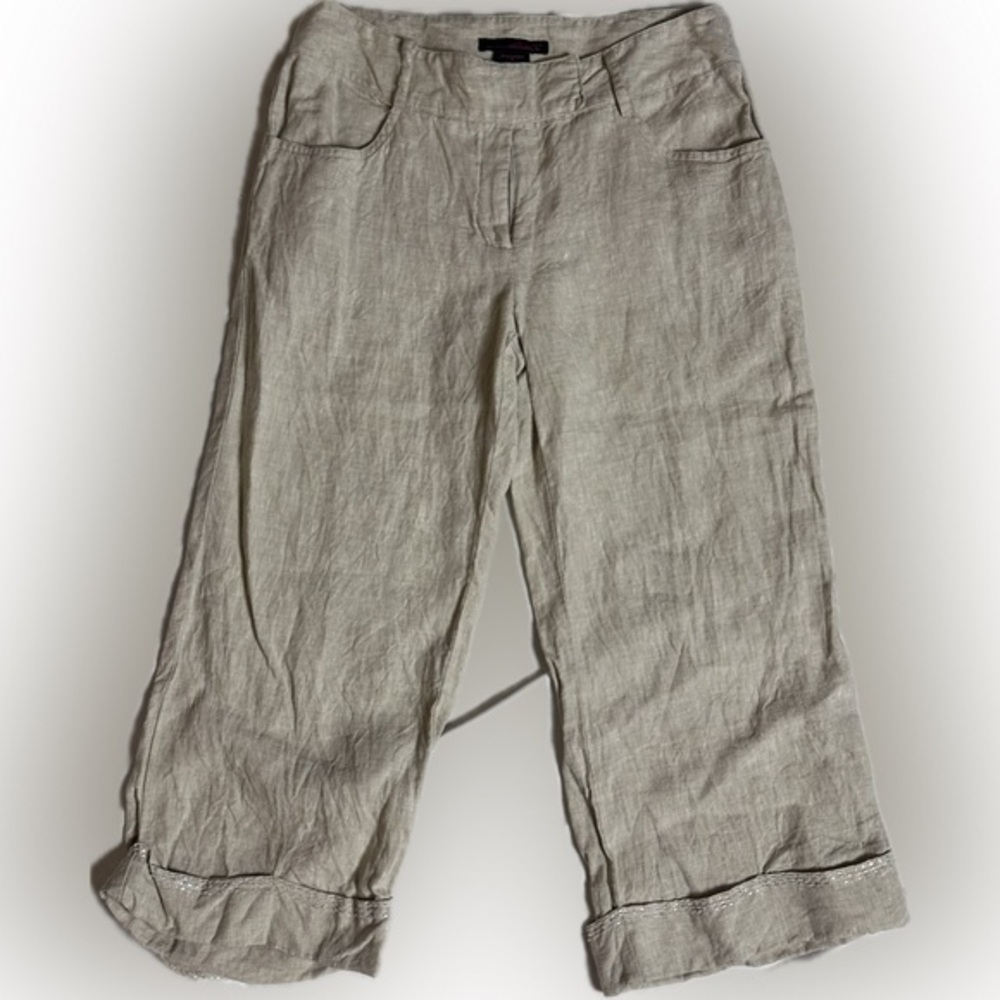Willie Smith Linen Cuffed Capris. Embroidered on Cuffs. Womens Size 8